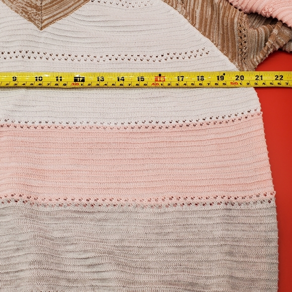 ⭐Fun Striped Perforated Hoodie - Picture 7 of 11